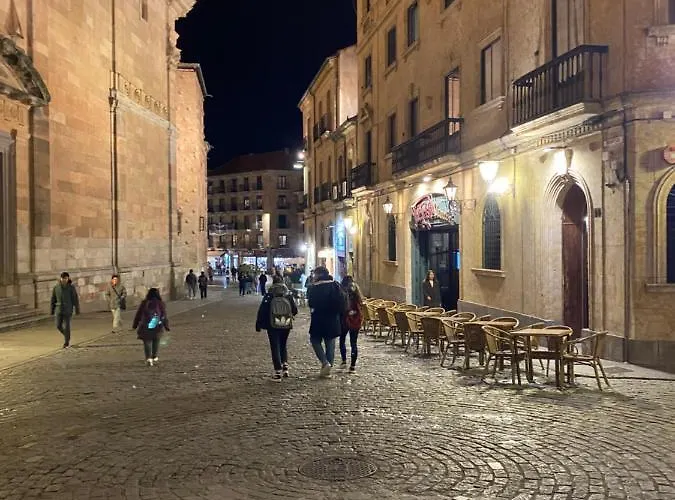 Апартаменти Centro Historico Junto A Casa De Conchas - Parking Gratis Саламанка